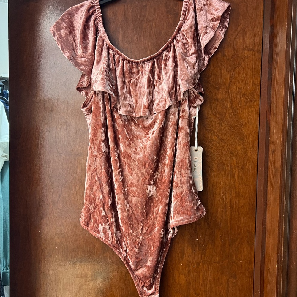 Iris Rose Pink Ruffled Flutter Sleeve Bodysuit